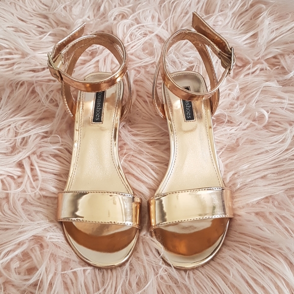 Townshoes rosegold strappy heels - Picture 4 of 6